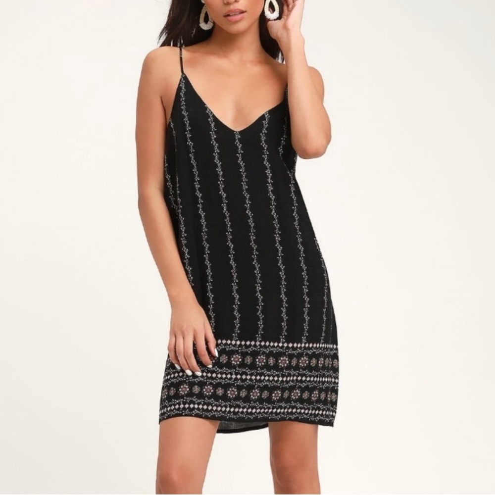 Lulus Jasmine Black Floral Print Toss On Tank Dre… - image 1